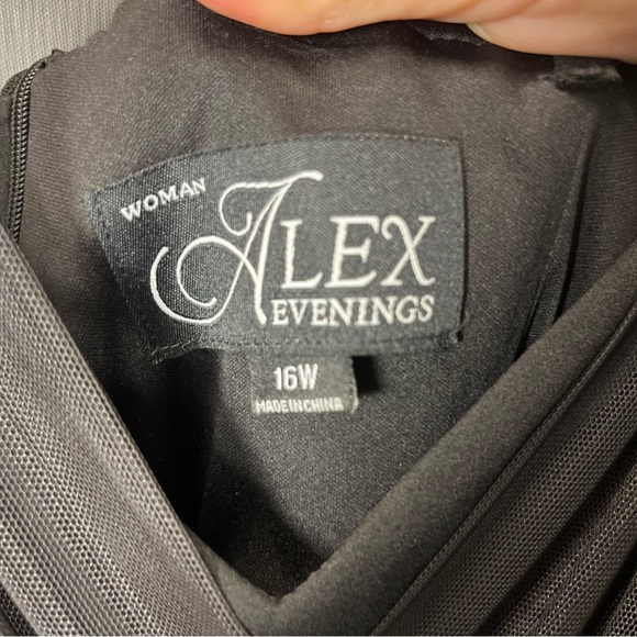Alex Evenings Plus  Black Formal Evening Dress size 16W - Picture 7 of 12